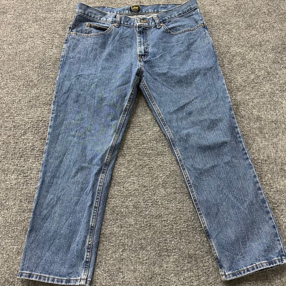 Lee Jeans Mens Size 36x28 Blue Regular Fit Straight Leg Medium Wash Denim Pants